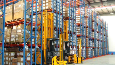 Intelligent warehousing