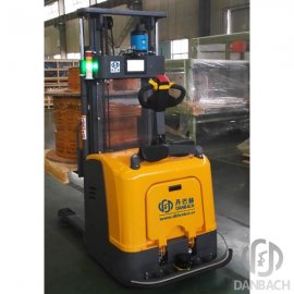 Laser guidance stacking forklift AGV is widely used
