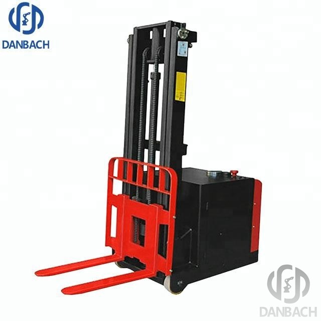 <b>Forklift AGVs</b>